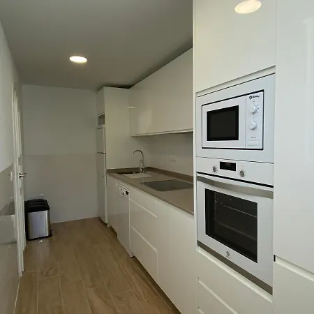 Apartment Luxury Apartm Brand Newswimming Poolgolf *