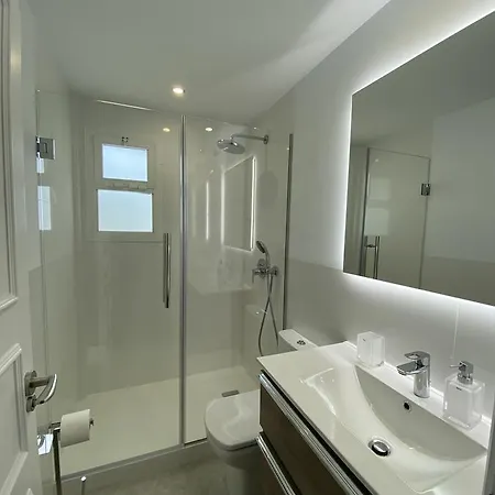Apartment Luxury Apartm Brand Newswimming Poolgolf *
